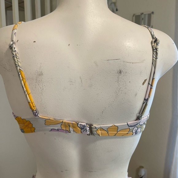 Cupshe Underwire Top & High Waist Cheeky Floral Bikini Set Size Small - Picture 7 of 9